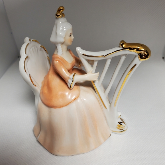 Vintage Giftcraft Korea Peach Elegance Fig… - Picture 2 of 5